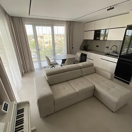 Smart Plazhi Vjeter Apartman