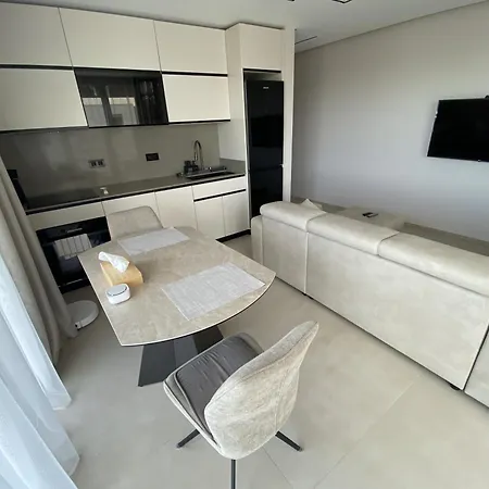 Smart Plazhi Vjeter Apartman Vlora